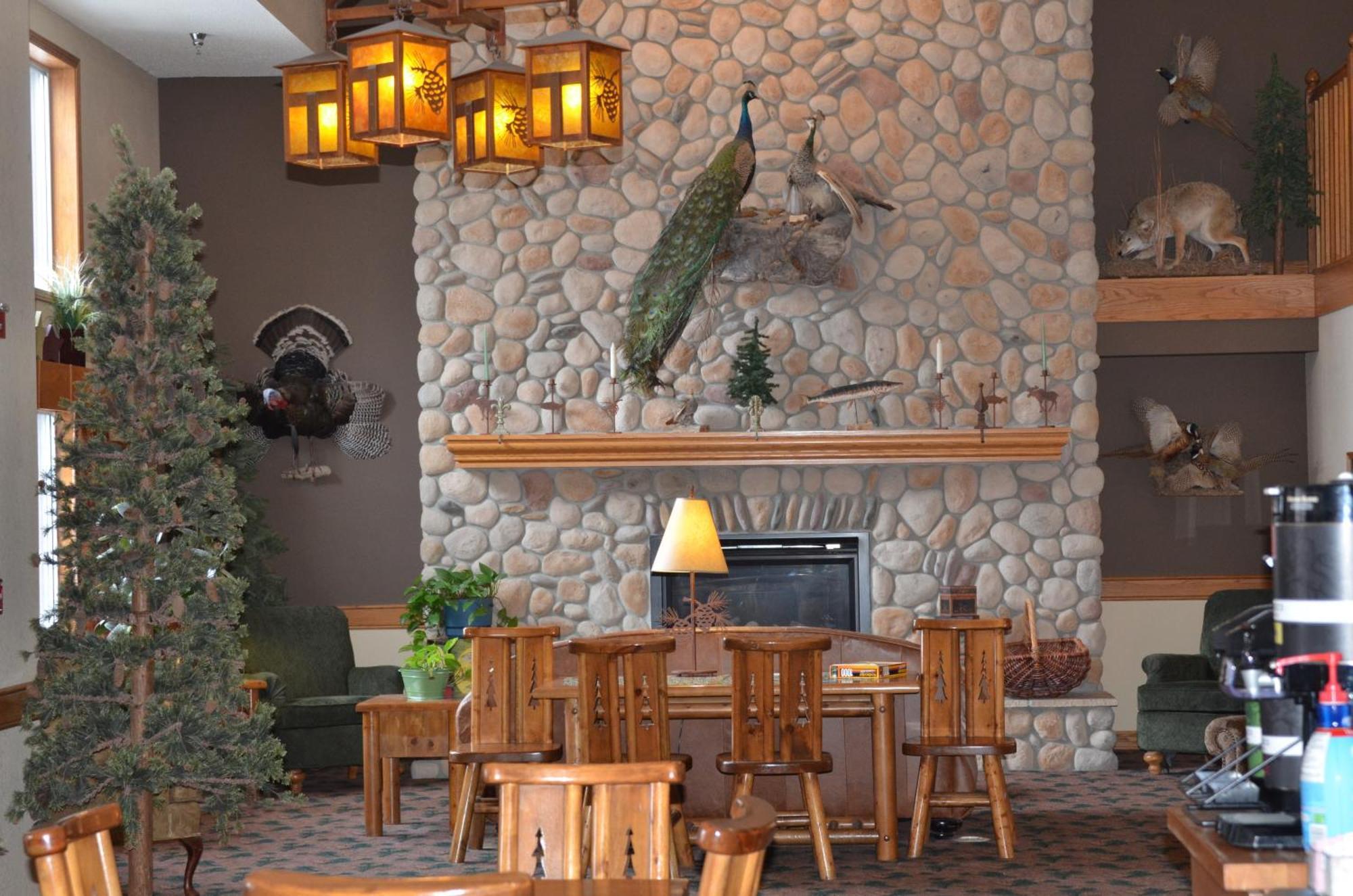 Boarders Inn And Suites By Cobblestone Hotels - Fayette Eksteriør bilde